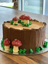 Load image into Gallery viewer, Tiny toadstool cake