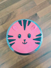 Load image into Gallery viewer, Tiger Face Cake