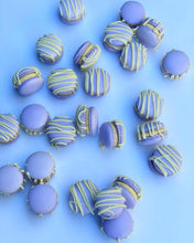 Load image into Gallery viewer, Mini Macaron 12 pack - Flavoured