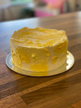 Load image into Gallery viewer, Colour Splash Cake