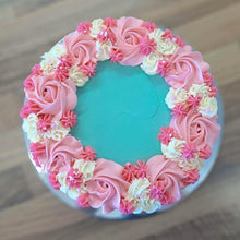 Load image into Gallery viewer, Rose Wreath Cake