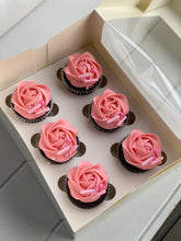 Load image into Gallery viewer, Rose Cupcakes