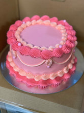 Load image into Gallery viewer, Lambeth Cabinet Cake
