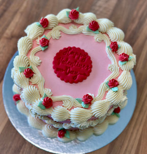 Valentines Lambeth Cake