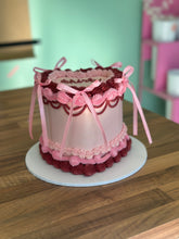 Load image into Gallery viewer, Heart Shaped Lambeth Cake
