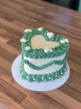 Load image into Gallery viewer, Heart Shaped Lambeth Cake
