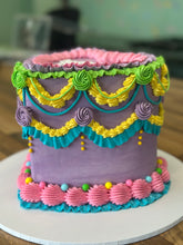 Load image into Gallery viewer, Heart Shaped Lambeth Cake
