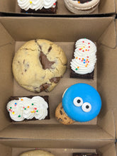 Load image into Gallery viewer, Mini Treat Box of the Week
