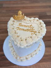 Load image into Gallery viewer, Heart Shaped Lambeth Cake
