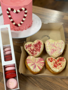 XO Macaron Box