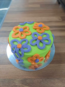 Retro Flower Cake
