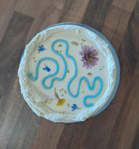 Squiggle Flower Cabinet Cake